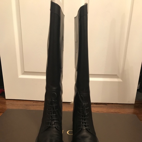Gucci Women's Leather Lace Up - Picture 1 of 16